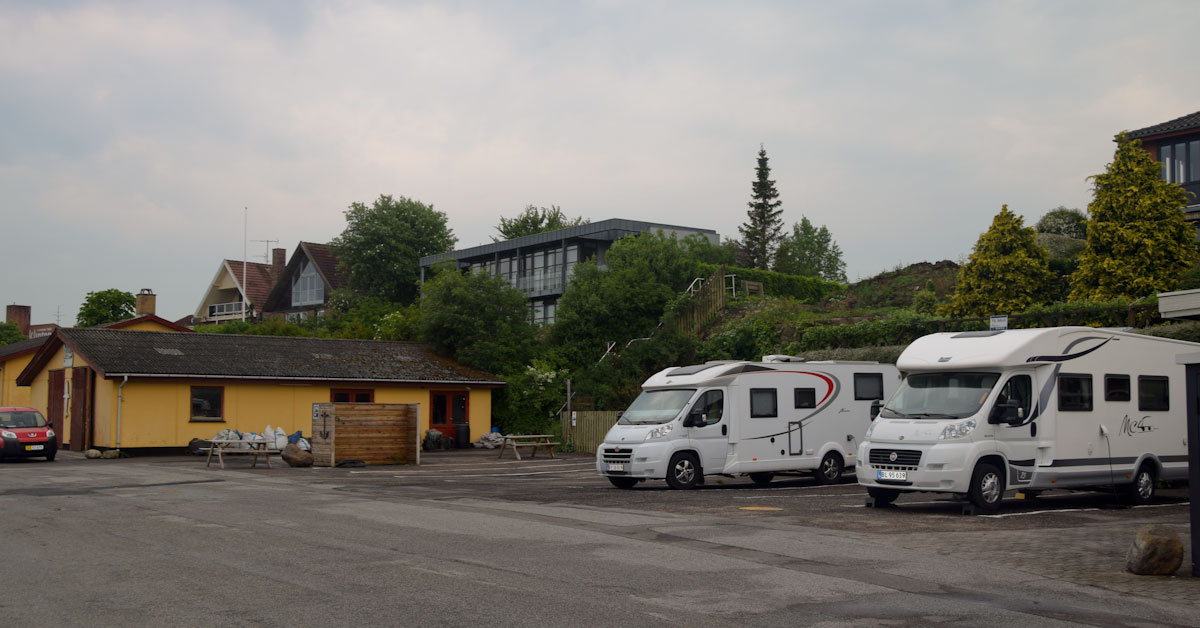 tæppe Enhed support Autocamperplads på Rødvig Fiskerihavn på Stevns - Alt om Autocamperen